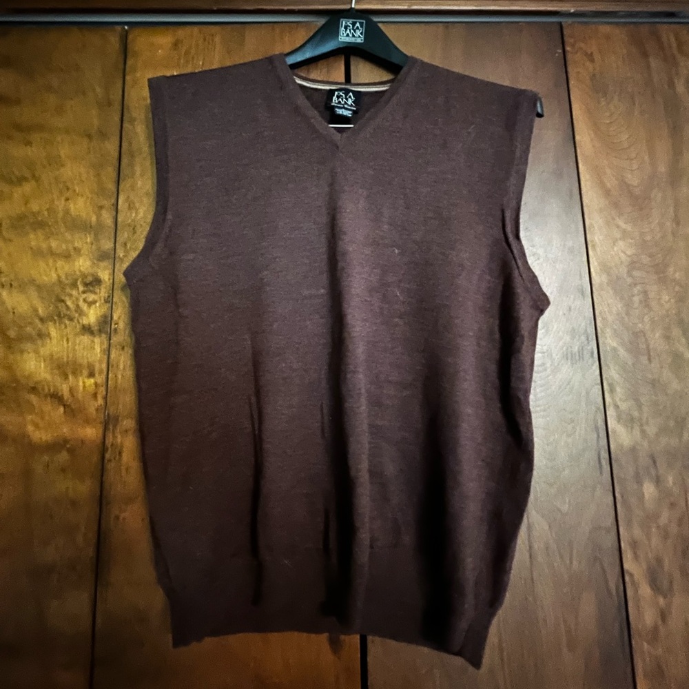 Jos. A. Bank V-Neck Brown Sweater Vest